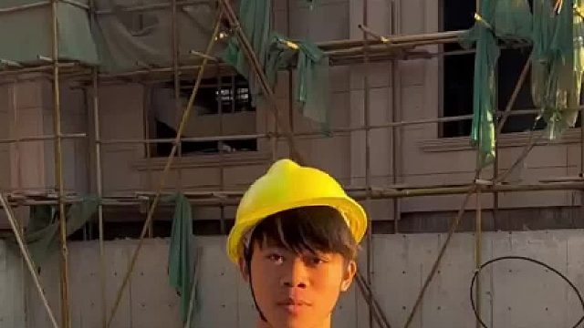 工地新来一小工，大家伙说说到底要不要录取