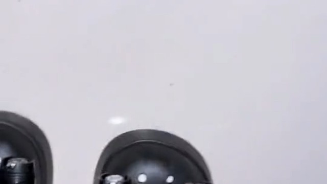 时代变了，鞋都有灯了