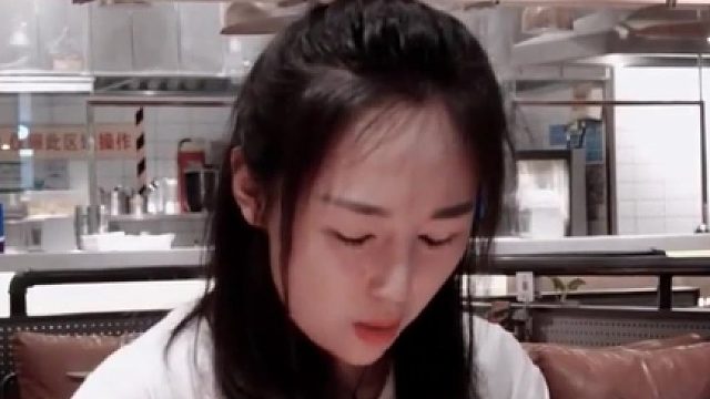 天底下哪有什么直男，哪有什么情商低，只不过不够爱你罢了，就像你叫不醒一个装睡的人