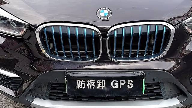 宝马SUV油电混动现场安装防拆防屏蔽GPS定位防盗系统，提升汽车安全预警功能强大，拆机锁车