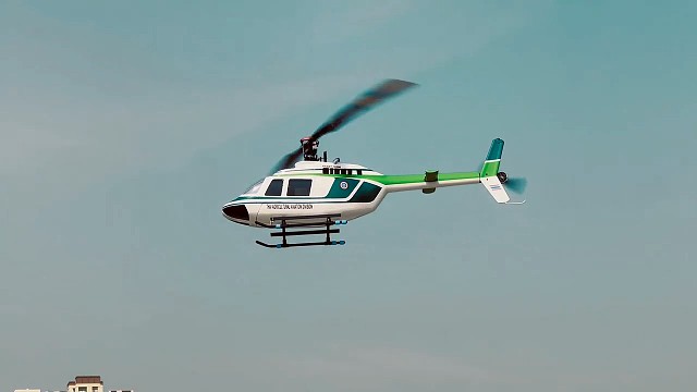 绿白色贝尔像真直升机也是很养眼[强][强]