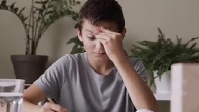 脑鸣耳鸣怎么办？这招滋肾生髓法来助你