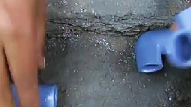 这两个管这么接才好