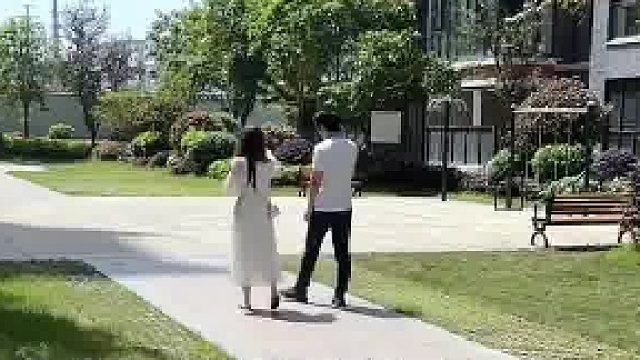 最好的爱情不就是两个人朝着相同的方向共同努力