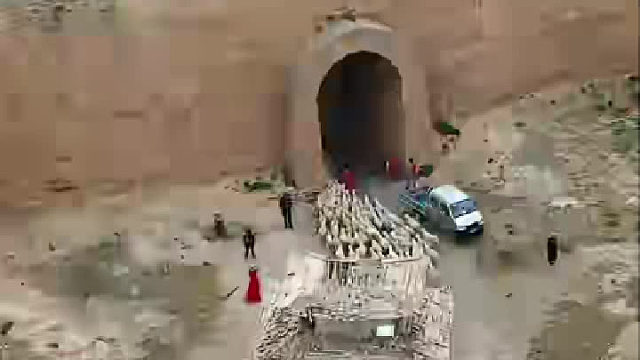 我感觉，晚上应当关城门