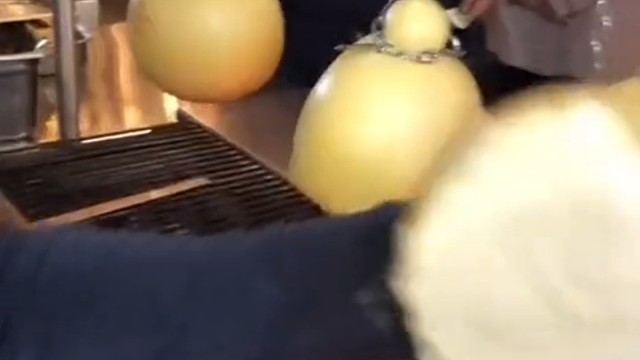 葫芦娃救爷未半而中道崩黜