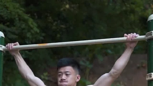 只能说这个宽距L腿双力臂，百看不厌