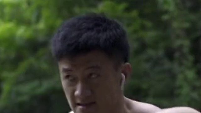 改掉这个单手上双力臂的不好习惯其实很简单