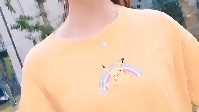 户外拍摄大长腿