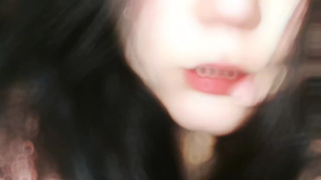 哦～眼泪轻轻的擦～