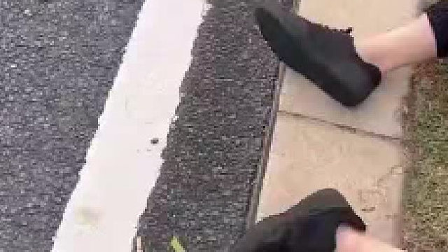 女主心善，小哥也挺负责