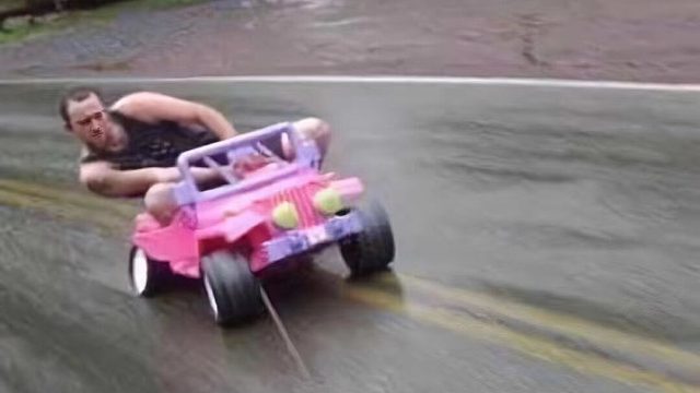 感谢 玫瑰老板的巨多巨多的本子哇 哈哈哈哈 仔仔要起飞飞