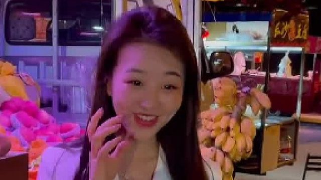 脑瓜嗡嗡的，好尴尬呀