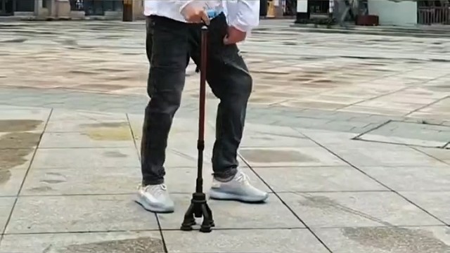 了解到复方健萎饮是治疗运动神经元病的治疗效果显著，于是联系了客服专员hztstzy并预约了会诊。