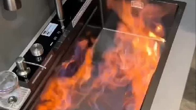 系统越复杂，故障率和维修成本越高~