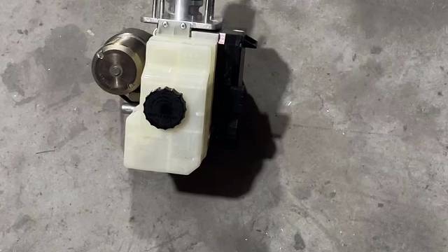 丰田普拉多4000 120ABS泵 #拆车件 #陈田马哲