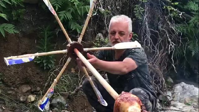 在旁边搭个棚，美美的睡上一觉，就有香香的烤肉吃啦