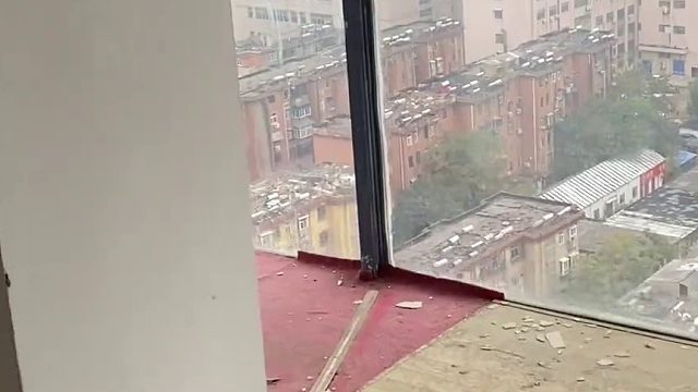 大家出出主意吧