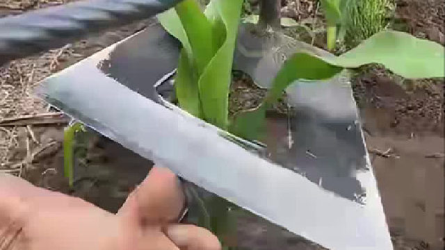 这锄头轻便灵活