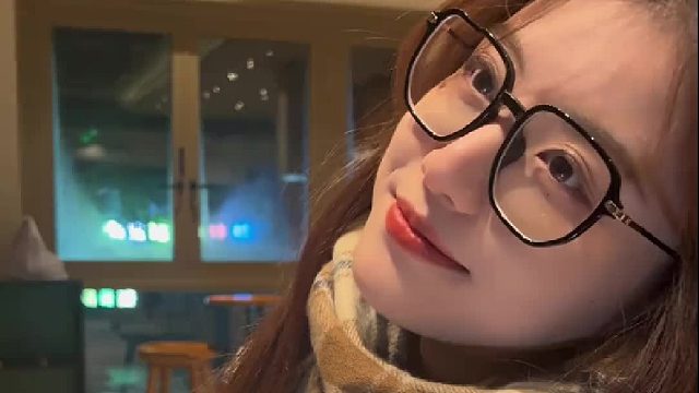 花开堪折直须折，莫待无花空折枝