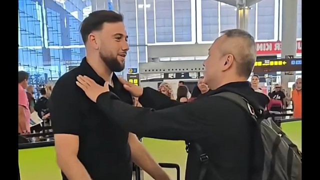 是不是和你正骨的表情一样[偷笑][偷笑]