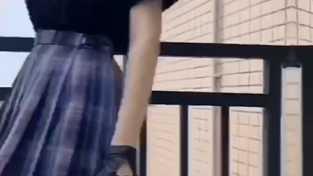 碾碎他们
