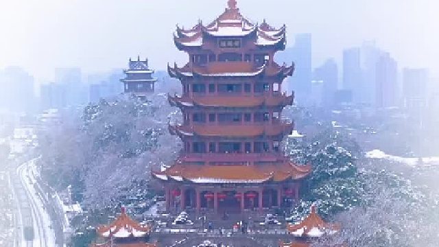 武汉惺惺念念的第一场雪