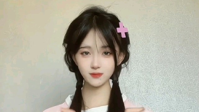 什么事让你觉得你女朋友不简单