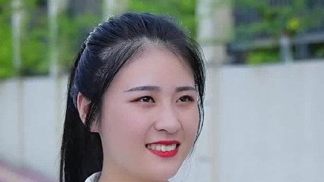 军人舍己为人，保护人民，我们人民就应该义不容辞的去帮助他们，致敬最可爱的人