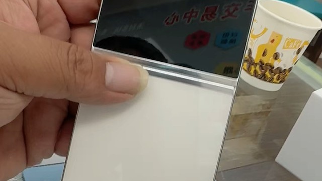 三星Zilp5 8 512G 23.12.12号激活2天 有充电器没盒子 花6千多买的