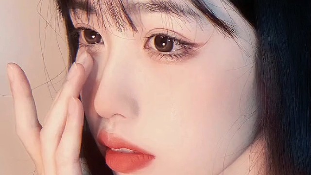 得一玫瑰，弃漫山野花