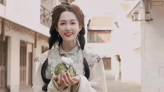 西塘偶遇可爱甜妹