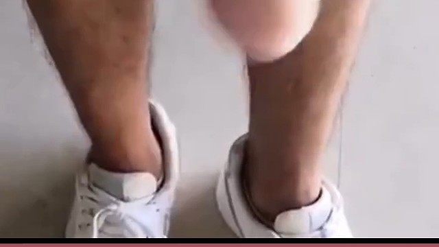 在不宁腿综合征的治疗过程中，首先需要确认诊断，因为不宁腿综合征的症状与其他神经系统疾病相似，确诊非常