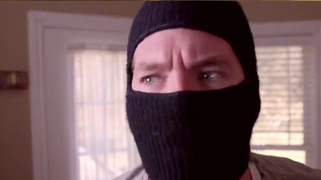 两滴液体滴在手套，为何能在短短15秒，就让科学家生命走向终结03