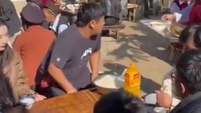 大哥，盘子留下