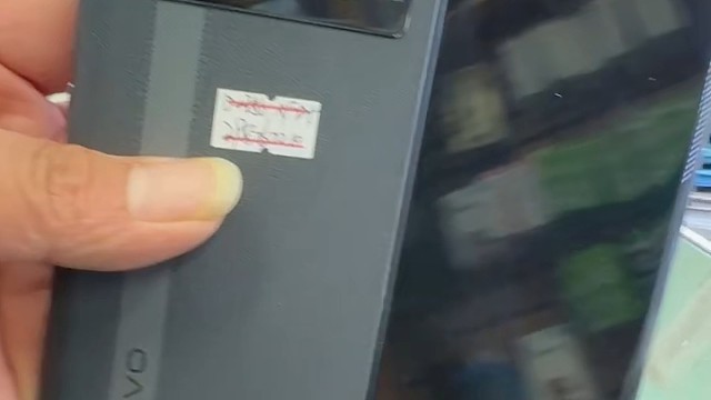 vivoXflod  12 256G双卡全网通换过外屏成色95新