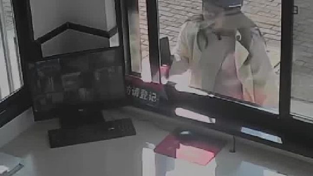 小姐姐送来2023年最甜的祝福