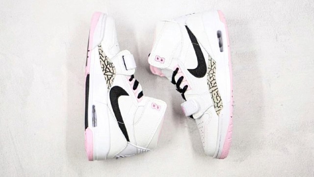 樱花粉白，女生不会抗拒的颜色