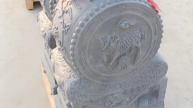 石雕石狮子抱鼓石门墩一对