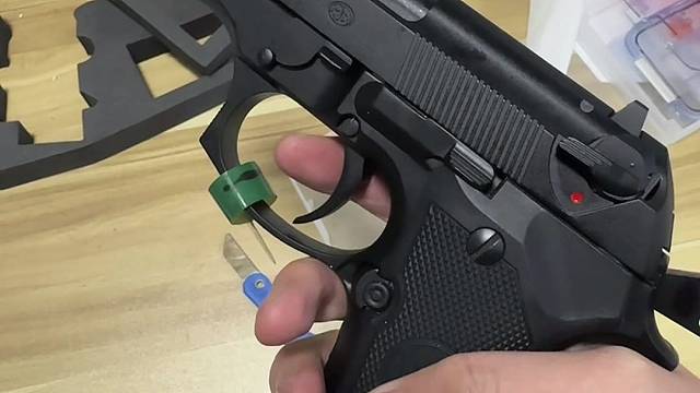 伯莱塔泡沫软蛋玩具