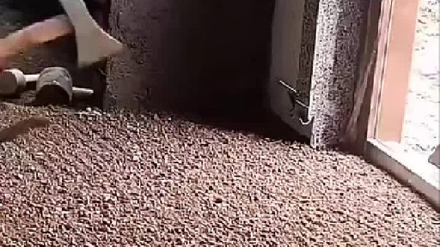 埋一把斧头是什么意思？有人懂吗？