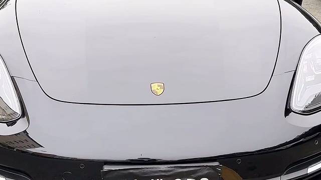 保时捷帕拉梅拉安装防拆抗屏蔽GPS定位防盗系统，开启屏蔽器自动锁车，换卡、抠卡、干扰锁车报警到手机。