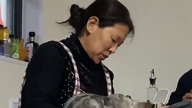 后面才是惊喜，这小玩意儿，谁养谁不迷糊