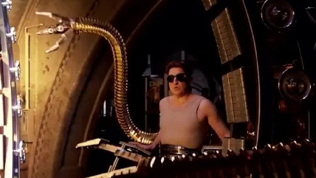 徒手劈砖是什么原理，了解这些力学知识，你也能分分钟手劈红砖01