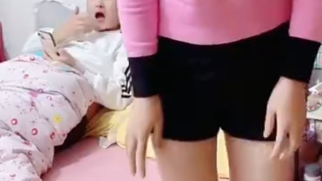 小样还给我耍心眼