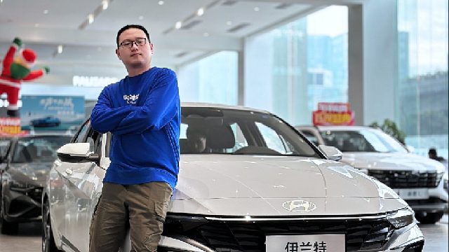 好烦！开着TA出街，又被当成了“显眼包”？