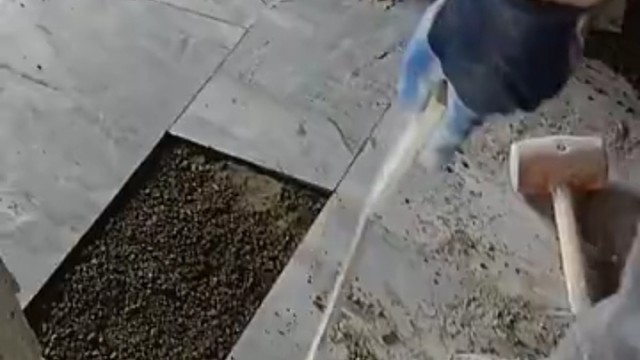 切下来翻个面不就行了