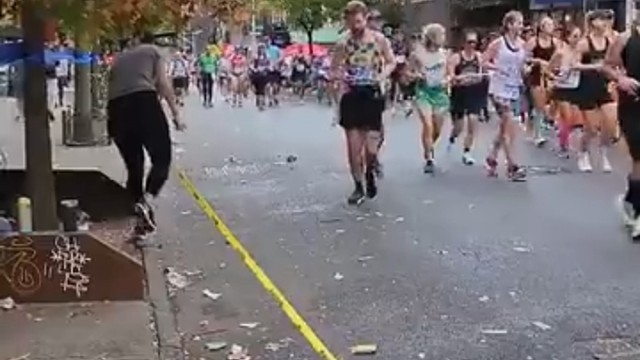 好多年没见过这么脏的路面了