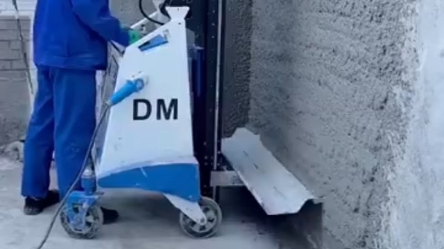 不努力以后想找个粉墙工干都难啊