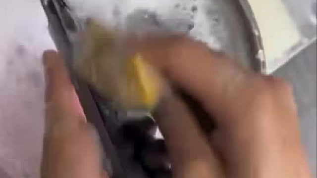 不把手机洗干净 怎么对得起我新手机壳